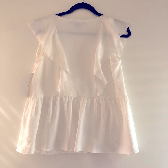 French Connection Nia Scoop Neck Ruffled Blouse - New with Tag. - Picture 7 of 7